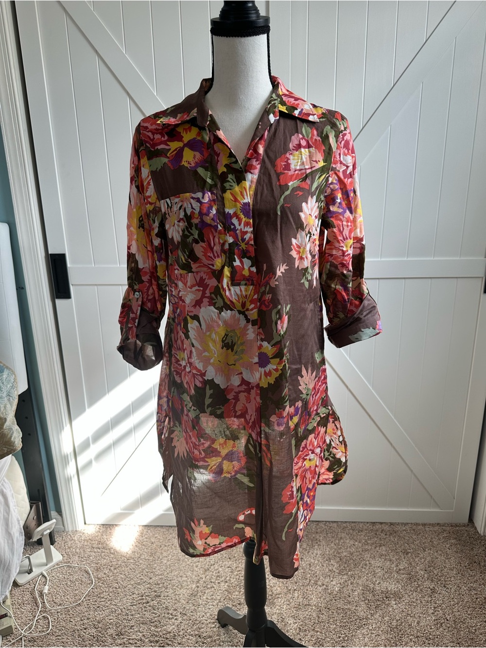Soft Surroundings Small Floral Cotton Tunic Top Brown Pink Side Slits Pockets